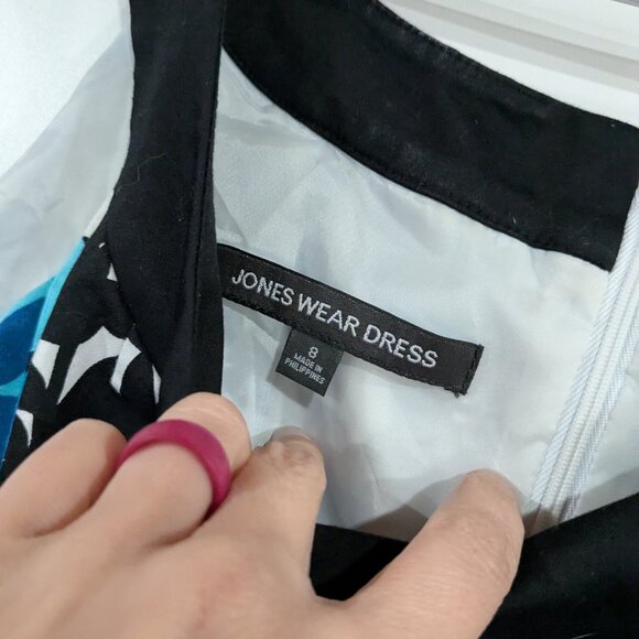 Jones Wear Dress Floral Sleeveless A-Line Dress Blue White Black Size 8 - Picture 2 of 3